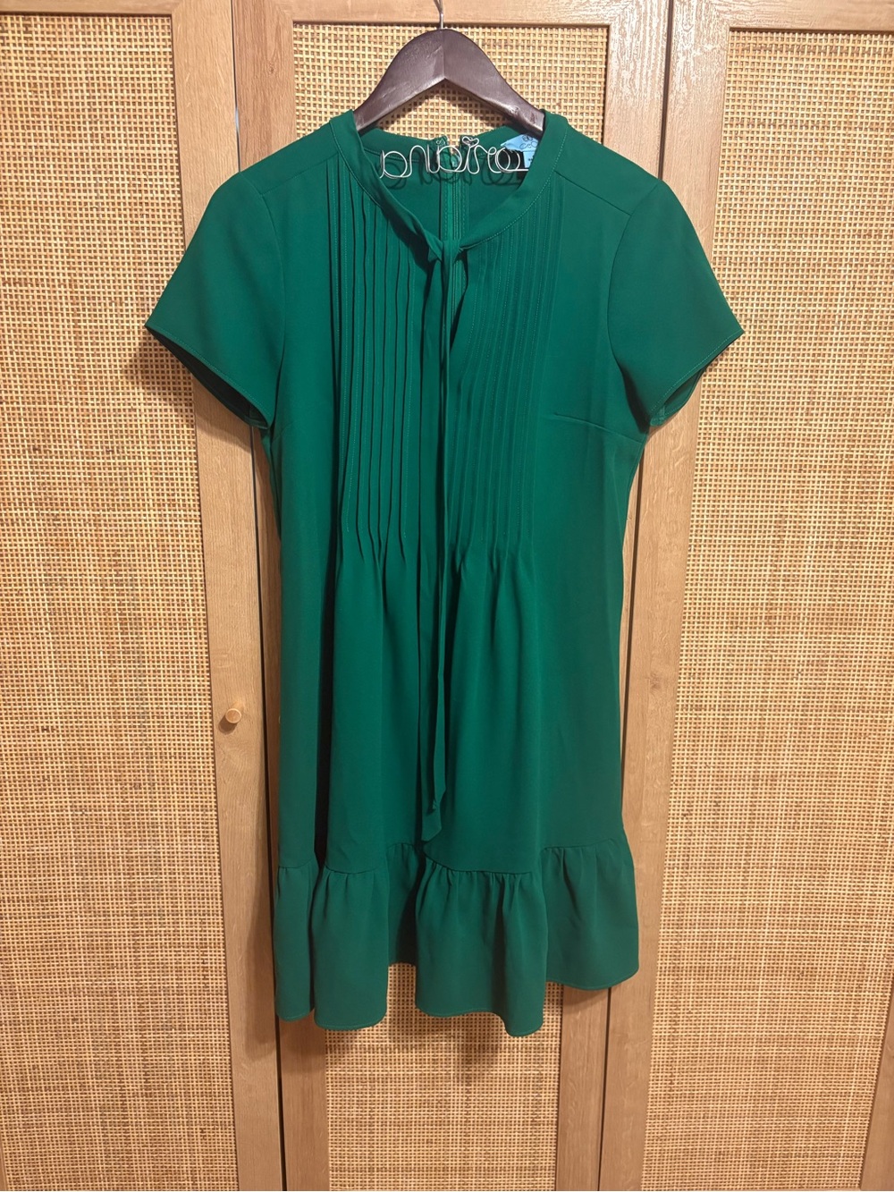 CeCe Emerald Green Tie-Neck Short Sleeve Mini Dress